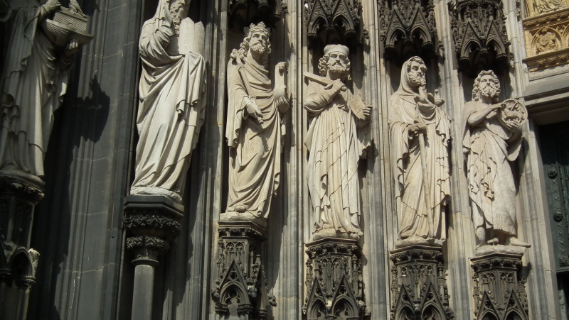 zuzka_musilova_na_cestach_kolner_dom_katedrala_sv_petra_kolin_nad_rynem_2625