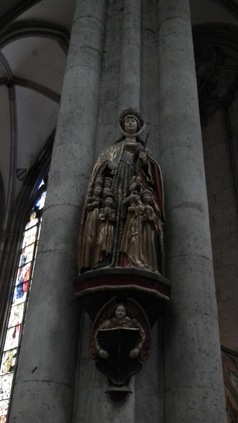 zuzka_musilova_na_cestach_kolner_dom_katedrala_sv_petra_kolin_nad_rynem_2674